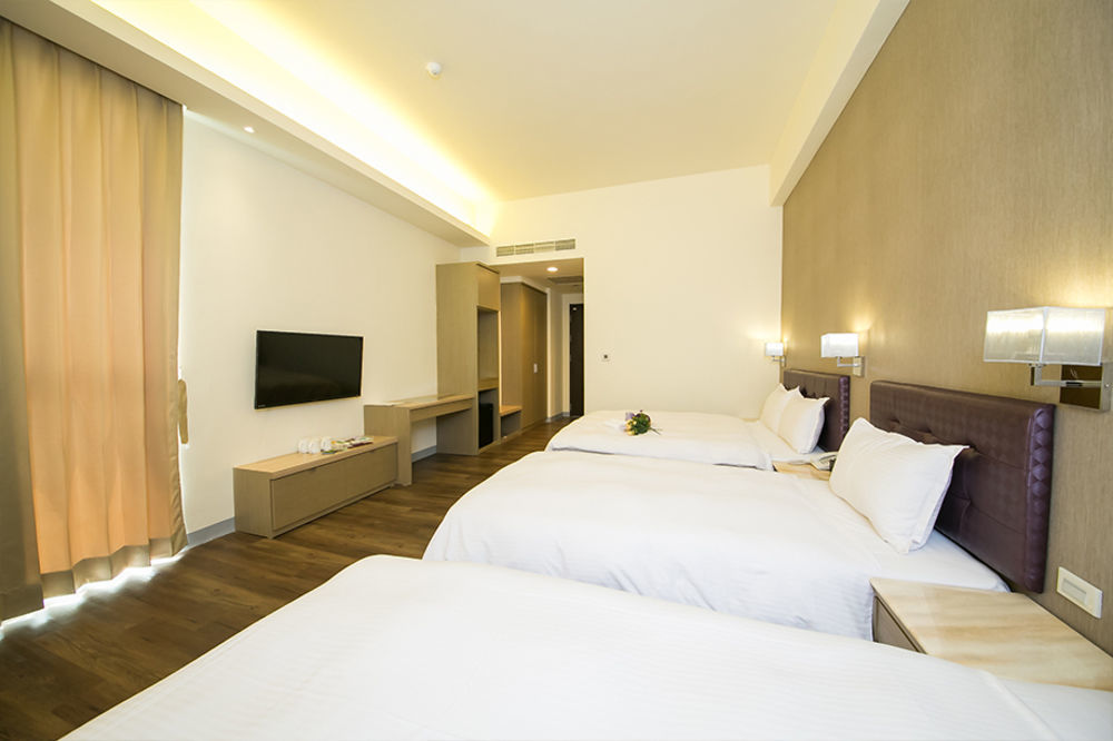 Sunseed International Villa Hotel Kota Chiayi Bagian luar foto